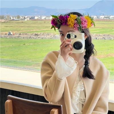 公园里的女孩