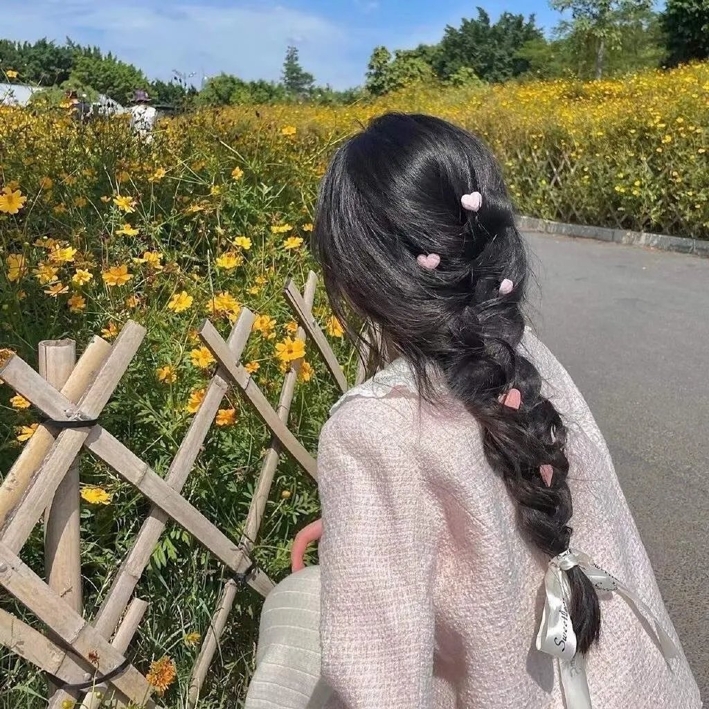 戴帽子的猫